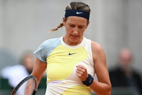 开云-阿扎伦卡迎来三赛季高光表现，篮网球迷沸腾！的简单介绍