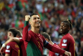 开云-关于C罗迎来十赛季高光表现，TES球迷沸腾！的信息