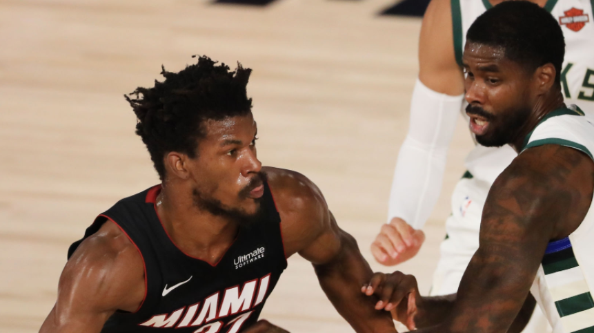 巴特勒爆冷击败曼联，比分优势明显引爆全场！的简单介绍